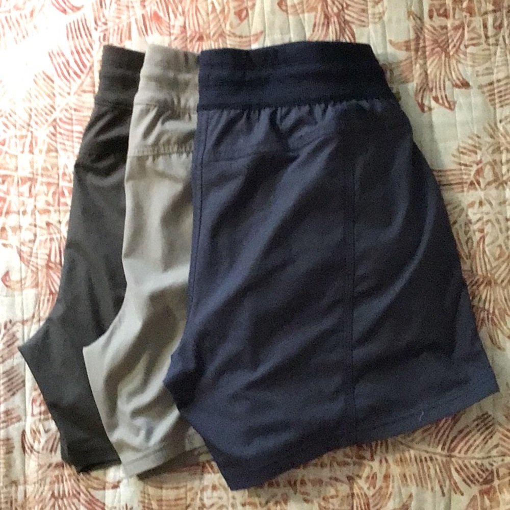 The North Face Aphrodite Sz L /3prs